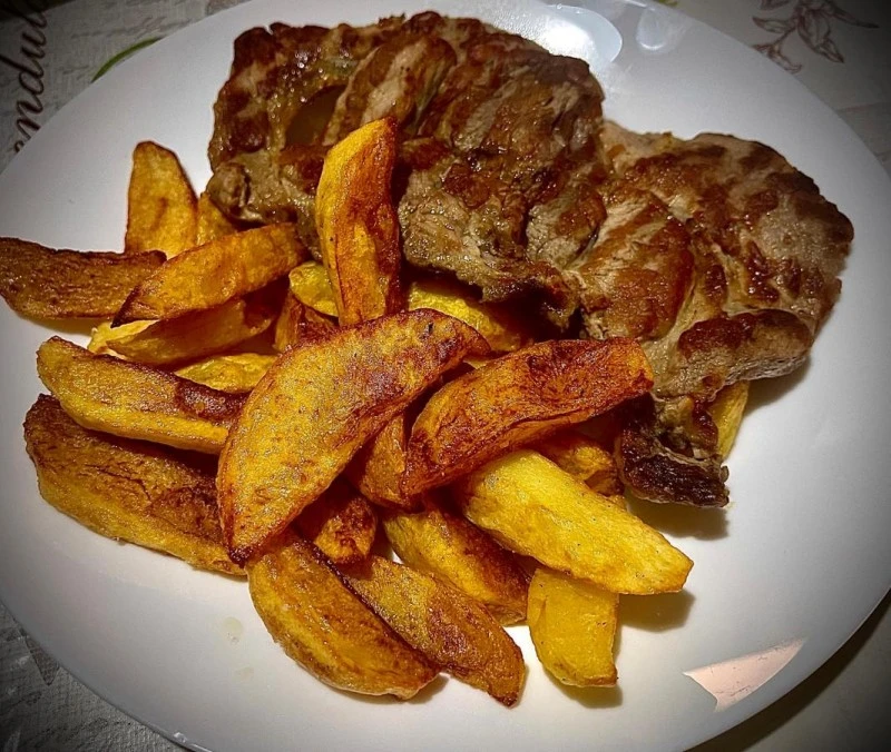 Szászkabánya Szállás | Panzió (K1272-4) A kép szerzői jogvédelem alatt állhat. Javasolt a kapcsolatfelvétel a jog tulajdonossal.