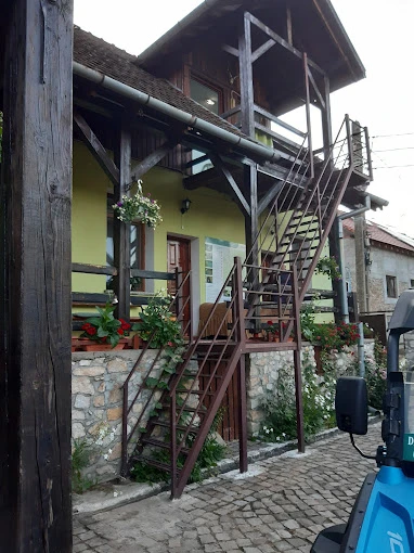 Szászkabánya Szállás | Panzió (K1272-18) A kép szerzői jogvédelem alatt állhat. Javasolt a kapcsolatfelvétel a jog tulajdonossal.