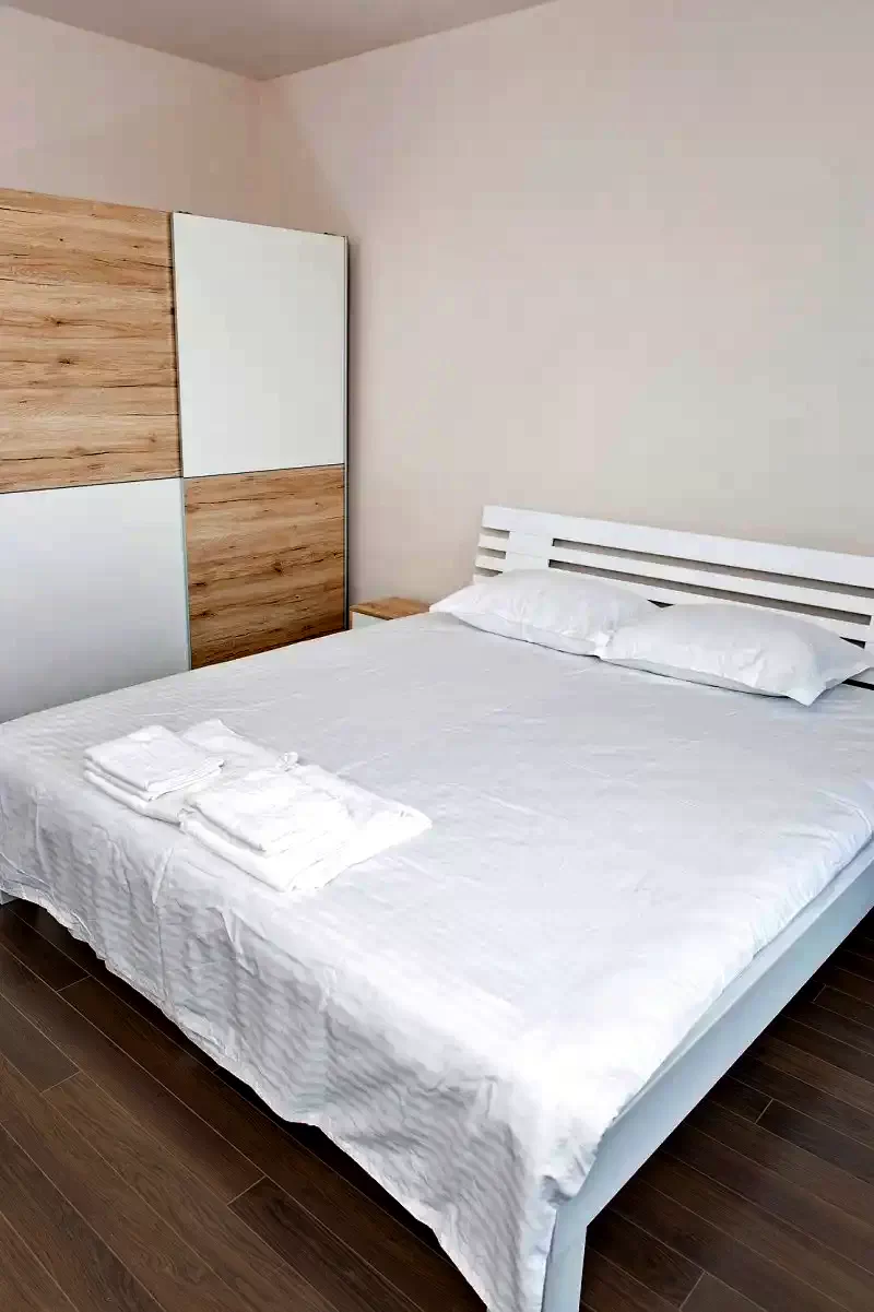 Oradea Cazare | Cabană (K1403-21) Imaginea poate fi supusă drepturilor de autor. Se recomandă contactarea titularului drepturilor.