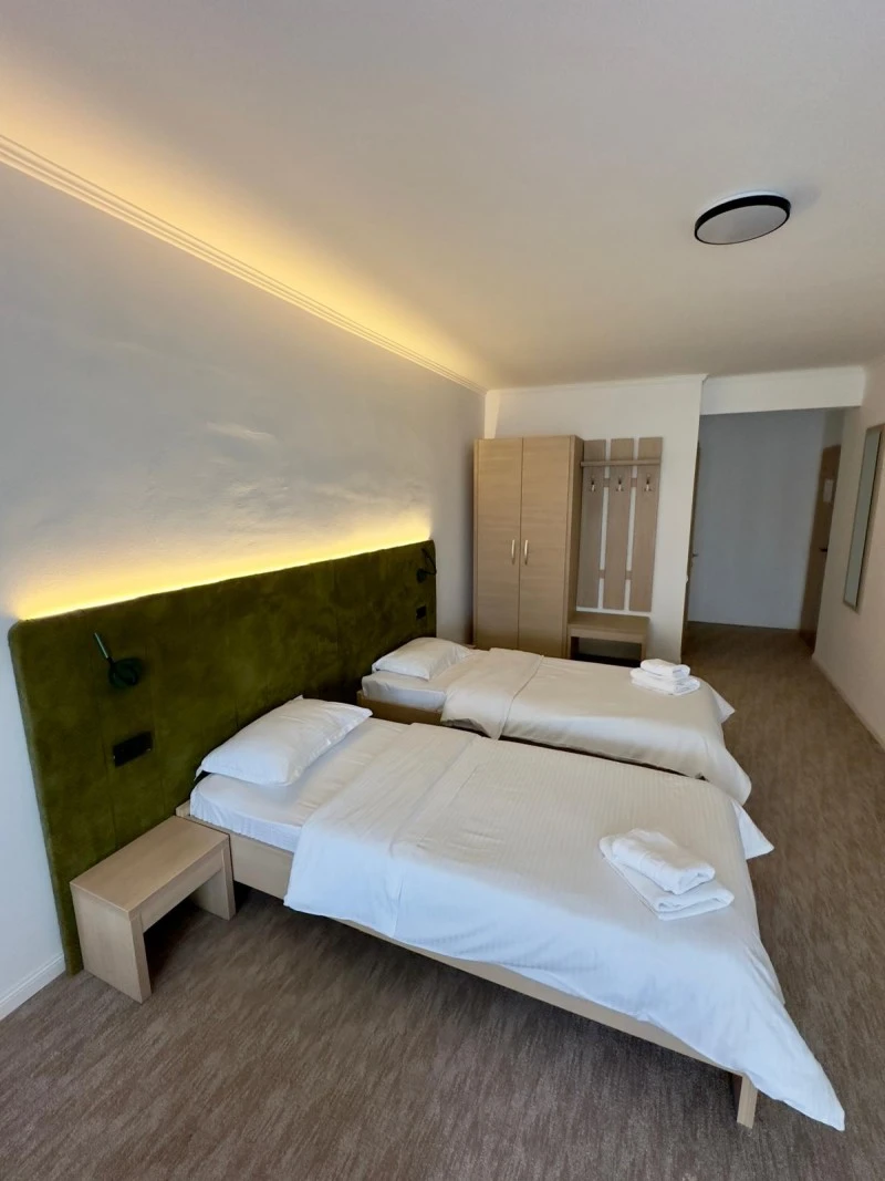 Szállás Cluj Napoca - Hotel Gala *** | Kolozsvár - Gála Hotel. A kép szerzői jogvédelem alatt állhat. Javasolt a kapcsolatfelvétel a jog tulajdonossal.