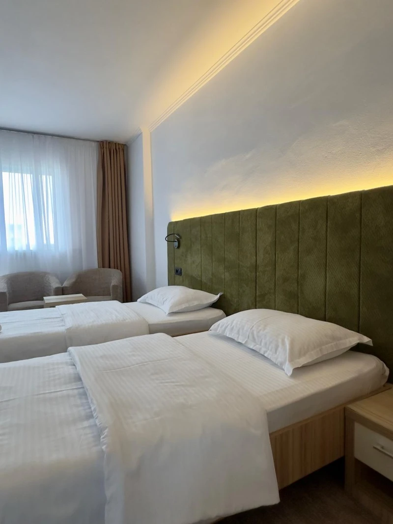 Szállás Cluj Napoca - Hotel Gala *** | Kolozsvár - Gála Hotel. A kép szerzői jogvédelem alatt állhat. Javasolt a kapcsolatfelvétel a jog tulajdonossal.