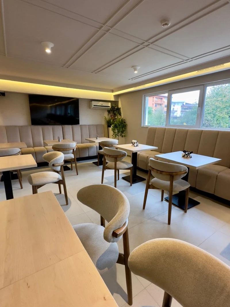 Szállás Cluj Napoca - Hotel Gala *** | Kolozsvár - Gála Hotel. A kép szerzői jogvédelem alatt állhat. Javasolt a kapcsolatfelvétel a jog tulajdonossal.