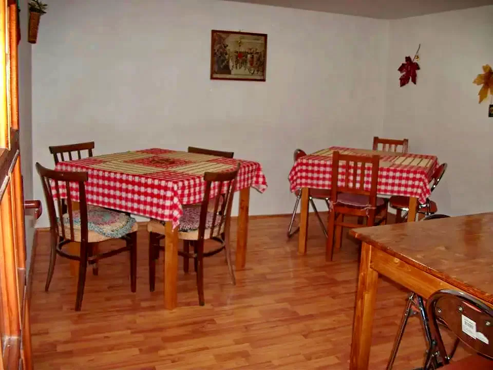 Rimetea Cazare | Casă de oaspeți (K0552-2) Imaginea poate fi supusă drepturilor de autor. Se recomandă contactarea titularului drepturilor. Rimetea Cazare | Casă de oaspeți (K0552-2) Imaginea poate fi supusă drepturilor de autor. Se recomandă contactarea titularului drepturilor.