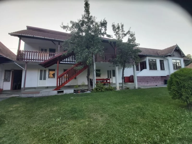 Torockó Szállás | Panzió (K1091-35) A kép szerzői jogvédelem alatt állhat. Javasolt a kapcsolatfelvétel a jog tulajdonossal.