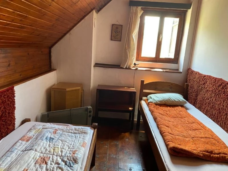 Torockó Szállás | Vendégház (K1087-36) A kép szerzői jogvédelem alatt állhat. Javasolt a kapcsolatfelvétel a jog tulajdonossal. Torockó Szállás | Vendégház (K1087-36) A kép szerzői jogvédelem alatt állhat. Javasolt a kapcsolatfelvétel a jog tulajdonossal.