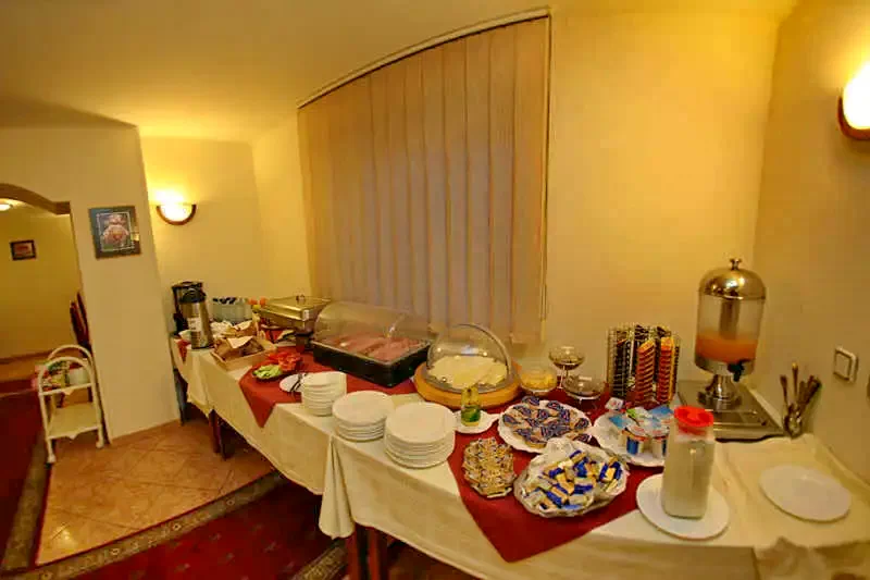 Cazare Timișoara - Hotel Euro*** | Temesvár - Euro Hotel***. Imaginea poate fi supusă drepturilor de autor. Se recomandă contactarea titularului drepturilor.