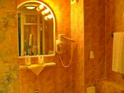 Cazare Timișoara - Hotel Euro*** | Temesvár - Euro Hotel***. Imaginea poate fi supusă drepturilor de autor. Se recomandă contactarea titularului drepturilor.