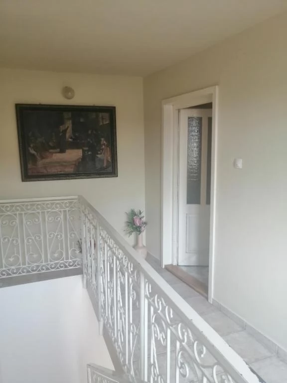 Turda Cazare | Hostel (K0026-5) Imaginea poate fi supusă drepturilor de autor. Se recomandă contactarea titularului drepturilor.