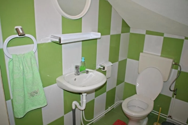 Torda Szállás | Hostel (K0026-13) A kép szerzői jogvédelem alatt állhat. Javasolt a kapcsolatfelvétel a jog tulajdonossal.