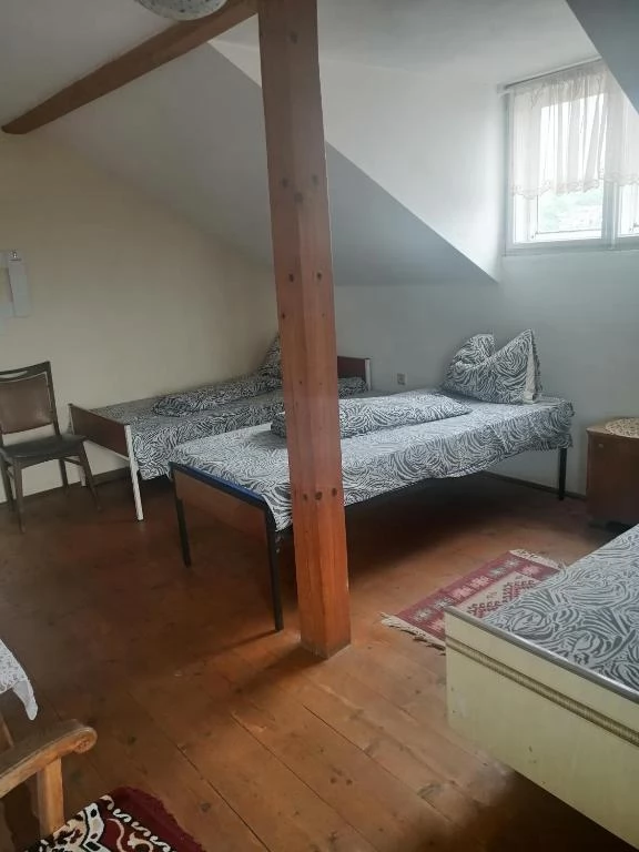 Turda Cazare | Hostel (K0026-24) Imaginea poate fi supusă drepturilor de autor. Se recomandă contactarea titularului drepturilor.