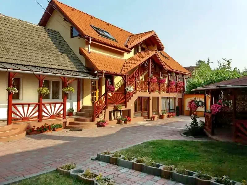 Brassó Szállás | Panzió (K0263-46) A kép szerzői jogvédelem alatt állhat. Javasolt a kapcsolatfelvétel a jog tulajdonossal.