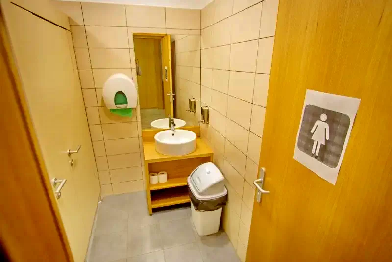 Cluj-Napoca Cazare | Pensiune (K1400-25) Imaginea poate fi supusă drepturilor de autor. Se recomandă contactarea titularului drepturilor.