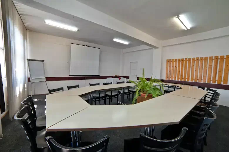 Cluj-Napoca Cazare | Pensiune (K1400-45) Imaginea poate fi supusă drepturilor de autor. Se recomandă contactarea titularului drepturilor.