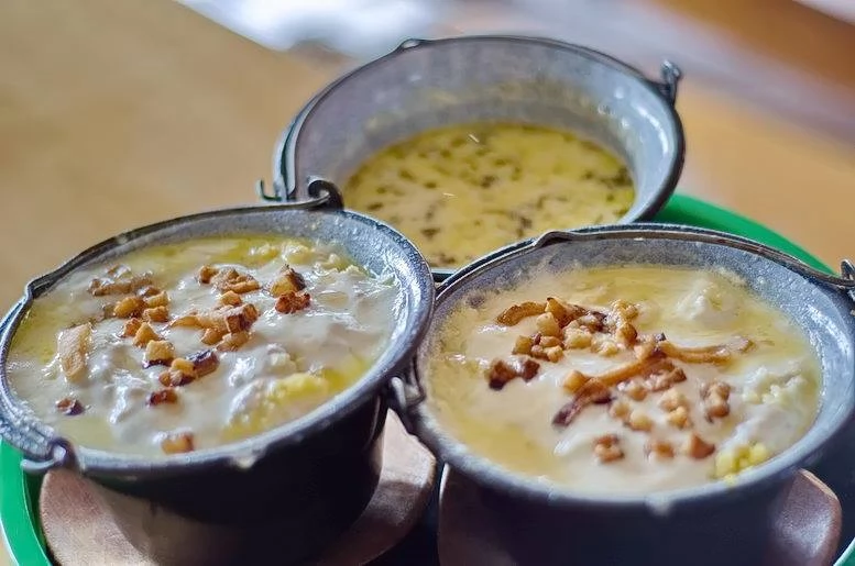 Szállás Lunca de Jos - Resort Poiana Brazilor*** | Gyimesközéplok - Fatányéros Panzió***. A kép szerzői jogvédelem alatt állhat. Javasolt a kapcsolatfelvétel a jog tulajdonossal.