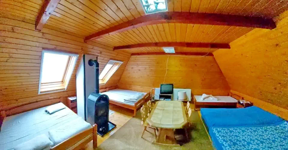 Szállás Siclod - Casa de Oaspeți Csaba și Hambar | Siklód - Csaba Vendégház és Csűr Szálló. A kép szerzői jogvédelem alatt állhat. Javasolt a kapcsolatfelvétel a jog tulajdonossal.