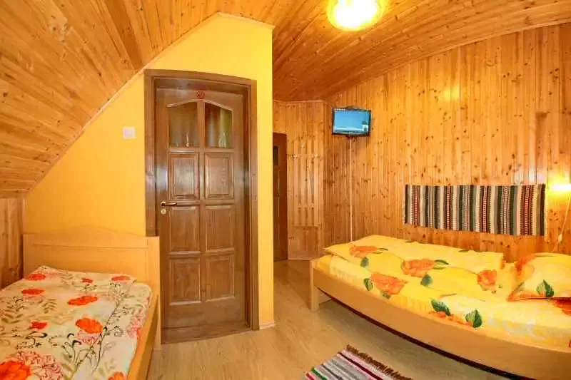 Gyilkostó Szállás | Panzió (K0910-11) A kép szerzői jogvédelem alatt állhat. Javasolt a kapcsolatfelvétel a jog tulajdonossal.