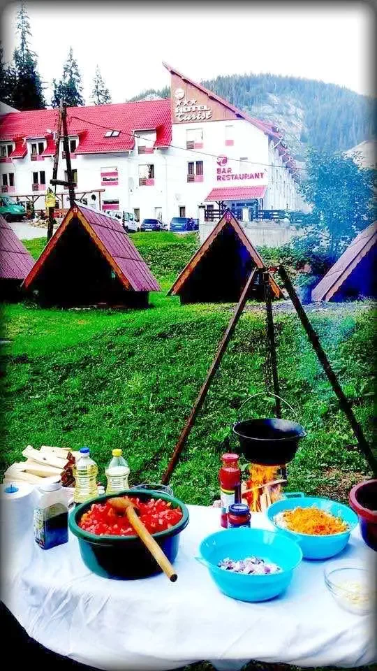 Lacu Roșu Cazare | Motel (K1034-1) Imaginea poate fi supusă drepturilor de autor. Se recomandă contactarea titularului drepturilor.