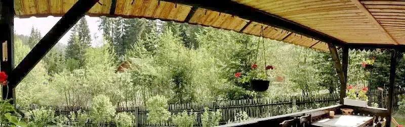 Lacu Roșu Cazare | Cabană (K1242-32) Imaginea poate fi supusă drepturilor de autor. Se recomandă contactarea titularului drepturilor.