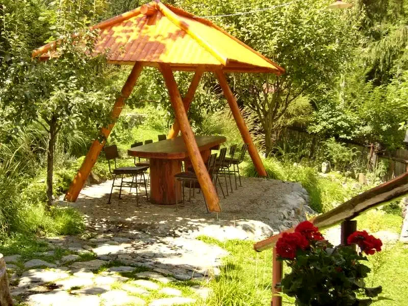 Lacu Roșu Cazare | Cabană (K1242-56) Imaginea poate fi supusă drepturilor de autor. Se recomandă contactarea titularului drepturilor.