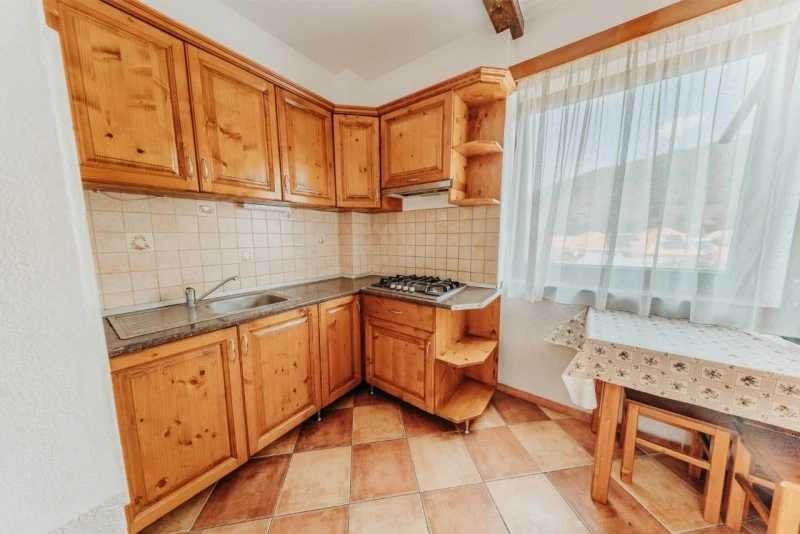 Praid Cazare | Cabană (K0303-30) Imaginea poate fi supusă drepturilor de autor. Se recomandă contactarea titularului drepturilor.