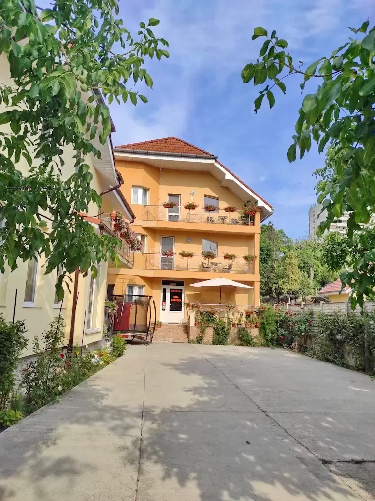 Băile Felix Cazare | Pensiune (K0034-23) Imaginea poate fi supusă drepturilor de autor. Se recomandă contactarea titularului drepturilor.