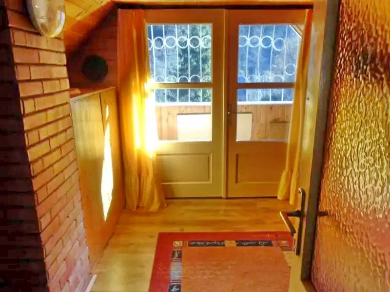 Băile Homorod Cazare | Cabană (K0037-24) Imaginea poate fi supusă drepturilor de autor. Se recomandă contactarea titularului drepturilor.