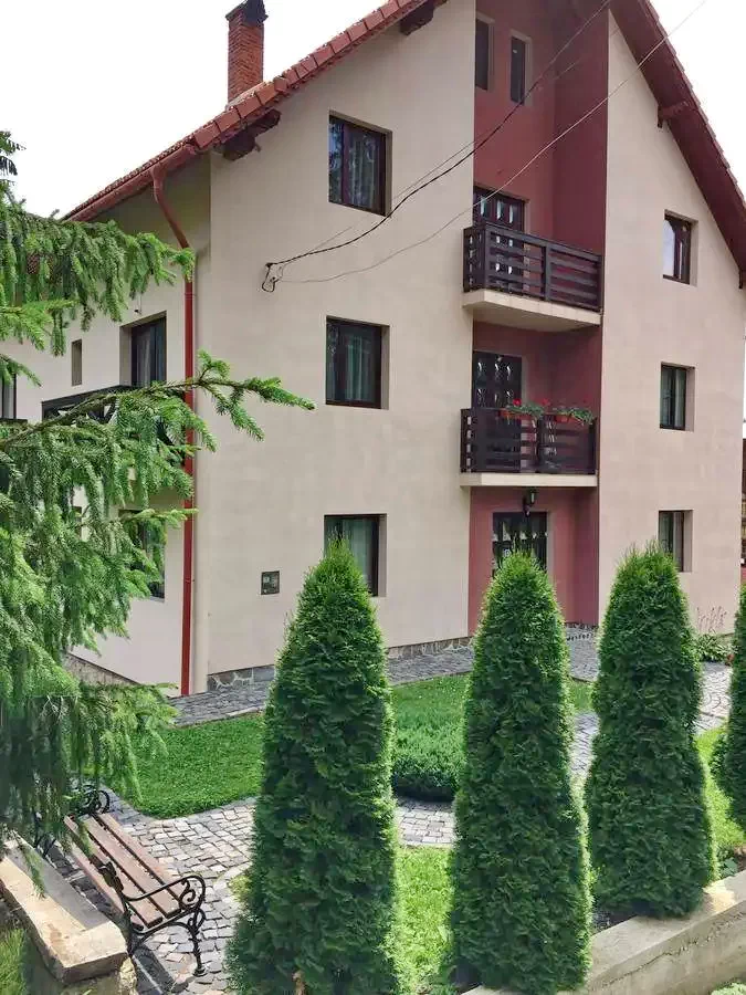 Borsec Cazare | Pensiune (K0038-30) Imaginea poate fi supusă drepturilor de autor. Se recomandă contactarea titularului drepturilor.