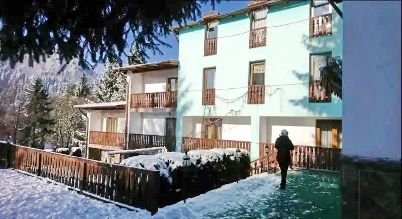 Băile Tușnad Cazare | Pensiune (K0044-6) Imaginea poate fi supusă drepturilor de autor. Se recomandă contactarea titularului drepturilor.