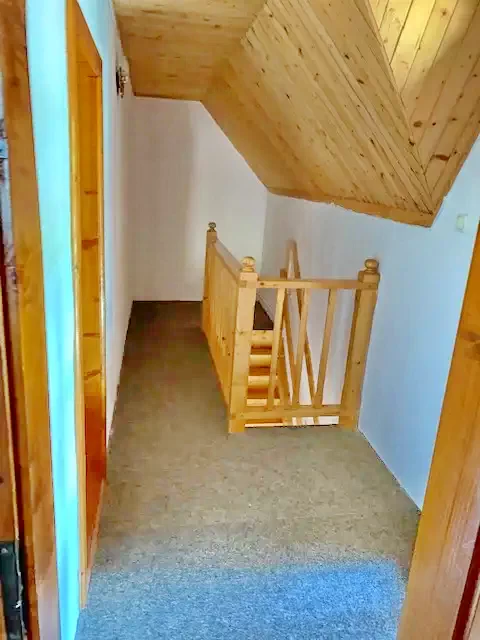Tusnádfürdő Szállás | Apartmanház (K0046-31) A kép szerzői jogvédelem alatt állhat. Javasolt a kapcsolatfelvétel a jog tulajdonossal.
