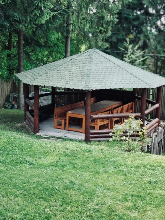 Băile Tușnad Cazare | Casă de apartamente (K0046-40) Imaginea poate fi supusă drepturilor de autor. Se recomandă contactarea titularului drepturilor.