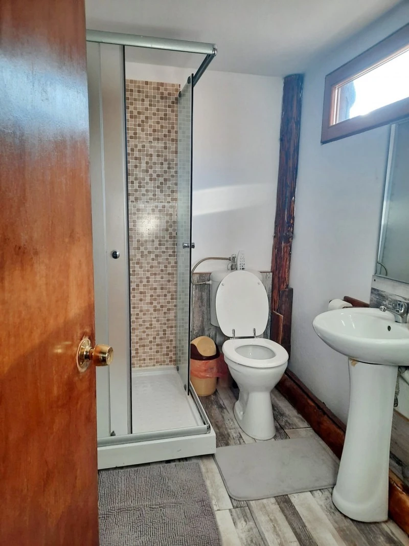 Beliș Cazare | Cabană (K0056-28) Imaginea poate fi supusă drepturilor de autor. Se recomandă contactarea titularului drepturilor.