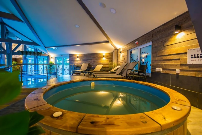 Zetea Cazare | Pensiune (K1603-2) Imaginea poate fi supusă drepturilor de autor. Se recomandă contactarea titularului drepturilor.