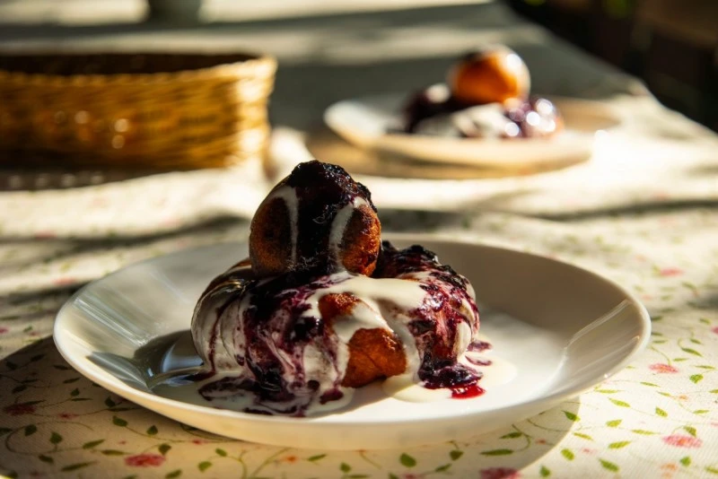 Zetea Cazare | Pensiune (K1603-9) Imaginea poate fi supusă drepturilor de autor. Se recomandă contactarea titularului drepturilor.