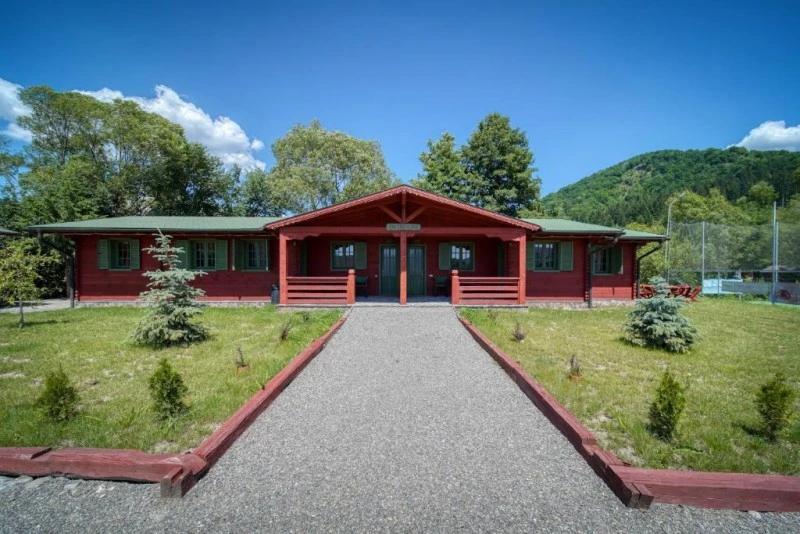 Zetea Cazare | Pensiune (K1603-104) Imaginea poate fi supusă drepturilor de autor. Se recomandă contactarea titularului drepturilor.