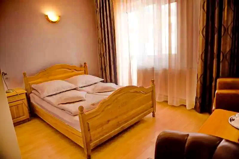 Cazare Arad - Pensiune Roua*** | Arad - Roua Pnazió***. Imaginea poate fi supusă drepturilor de autor. Se recomandă contactarea titularului drepturilor.