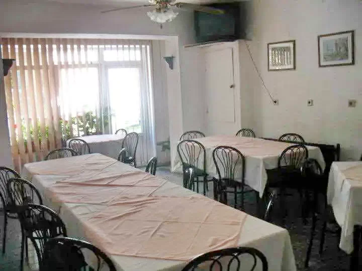 Arad Szállás | Panzió (K0941-4) A kép szerzői jogvédelem alatt állhat. Javasolt a kapcsolatfelvétel a jog tulajdonossal. Arad Szállás | Panzió (K0941-4) A kép szerzői jogvédelem alatt állhat. Javasolt a kapcsolatfelvétel a jog tulajdonossal.
