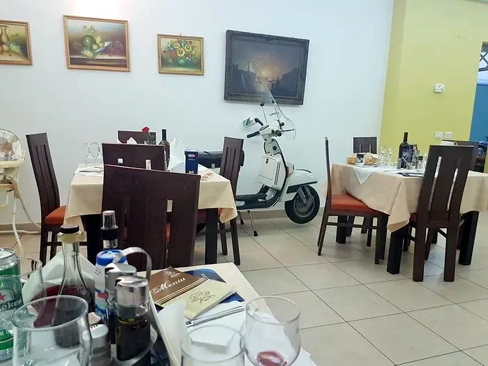 Arad Cazare | Hotel** (K1435-31) Imaginea poate fi supusă drepturilor de autor. Se recomandă contactarea titularului drepturilor.