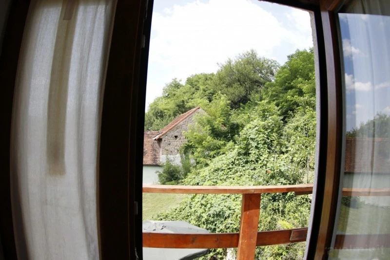 Sasca Română Cazare | Pensiune (K1604-25) Imaginea poate fi supusă drepturilor de autor. Se recomandă contactarea titularului drepturilor.