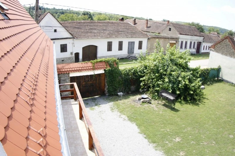  Oláhszászka Szállás | Panzió (K1604-32) A kép szerzői jogvédelem alatt állhat. Javasolt a kapcsolatfelvétel a jog tulajdonossal.