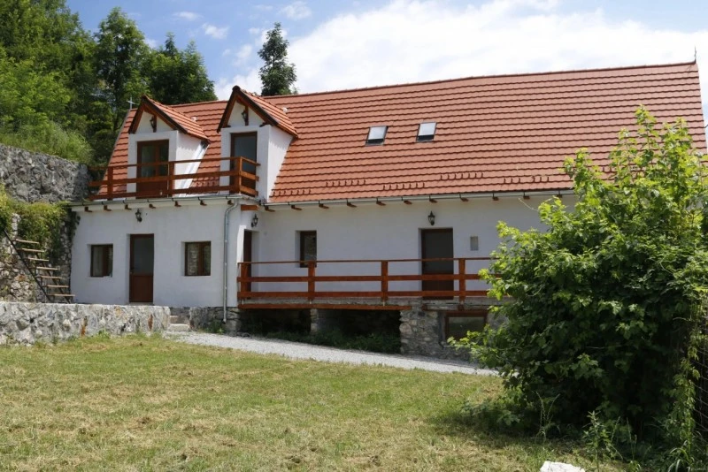  Oláhszászka Szállás | Panzió (K1604-40) A kép szerzői jogvédelem alatt állhat. Javasolt a kapcsolatfelvétel a jog tulajdonossal.