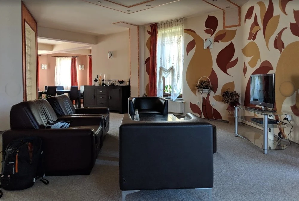 Nagyszeben Szállás | Panzió (K1605-3) A kép szerzői jogvédelem alatt állhat. Javasolt a kapcsolatfelvétel a jog tulajdonossal.