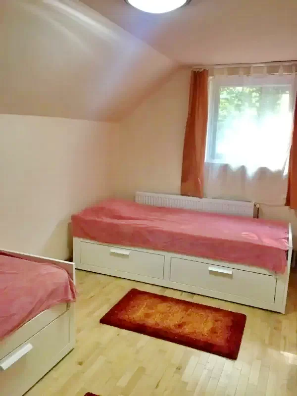 Cazare Valea Boga - Cabana Boga*** | Boga-völgye - Boga Kulcsosház ***. Imaginea poate fi supusă drepturilor de autor. Se recomandă contactarea titularului drepturilor.