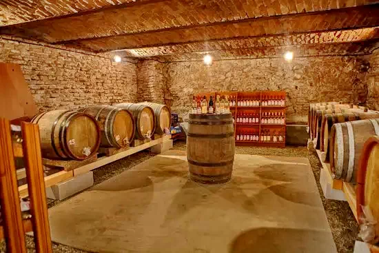 Aiud Cazare | Hostel (K1150-17) Imaginea poate fi supusă drepturilor de autor. Se recomandă contactarea titularului drepturilor.