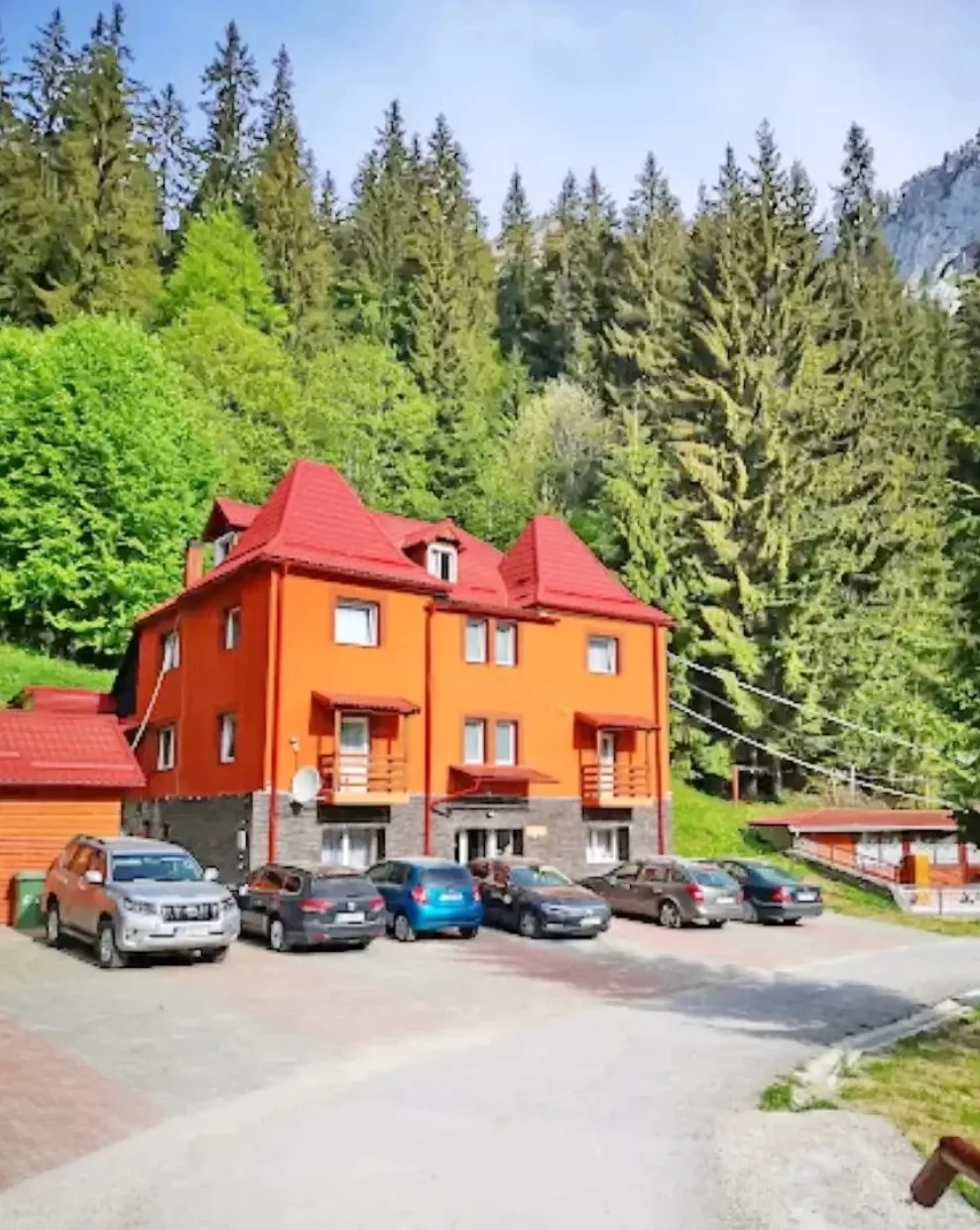 Gyilkostó Szállás | Villa (K1366-52) A kép szerzői jogvédelem alatt állhat. Javasolt a kapcsolatfelvétel a jog tulajdonossal.