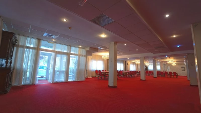 Timișoara Cazare | Hotel*** (K0912-19) Imaginea poate fi supusă drepturilor de autor. Se recomandă contactarea titularului drepturilor.