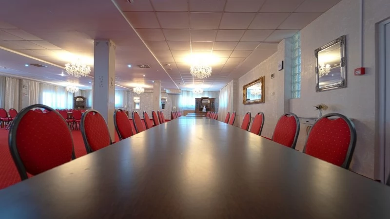 Timișoara Cazare | Hotel*** (K0912-20) Imaginea poate fi supusă drepturilor de autor. Se recomandă contactarea titularului drepturilor.