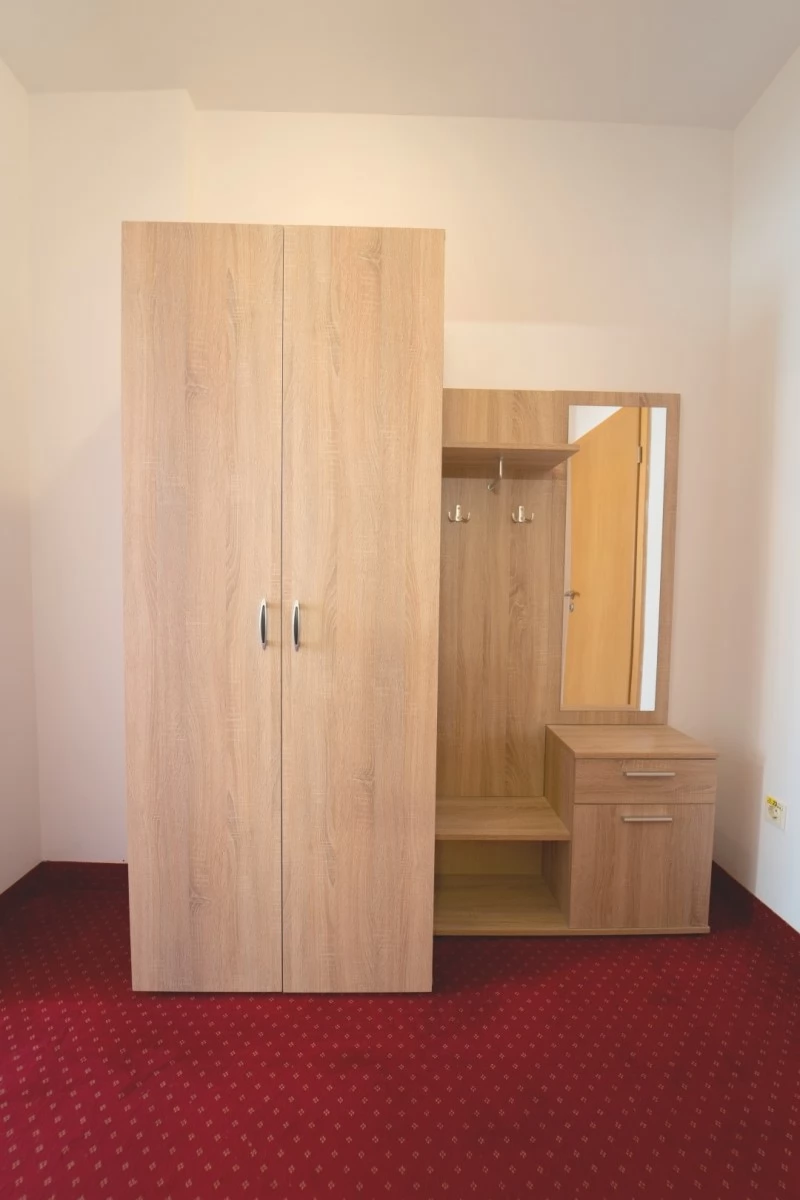 Timișoara Cazare | Hotel*** (K0912-25) Imaginea poate fi supusă drepturilor de autor. Se recomandă contactarea titularului drepturilor.