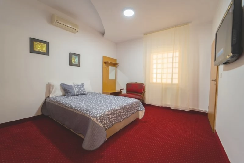 Timișoara Cazare | Hotel*** (K0912-33) Imaginea poate fi supusă drepturilor de autor. Se recomandă contactarea titularului drepturilor.