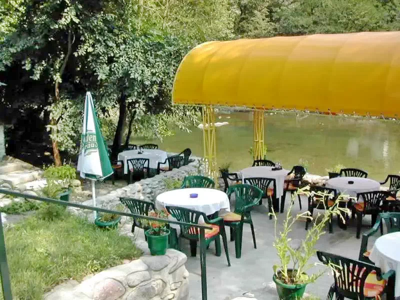 Szállás Băile Herculane - Casa Dimitrios *** | Herkulesfürdő - Casa Dimitrios Panzió ***. A kép szerzői jogvédelem alatt állhat. Javasolt a kapcsolatfelvétel a jog tulajdonossal.