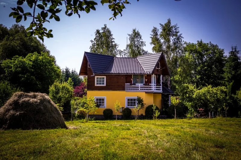 Bucsin-tető Szállás | Kulcsosház (K0494-51) A kép szerzői jogvédelem alatt állhat. Javasolt a kapcsolatfelvétel a jog tulajdonossal.